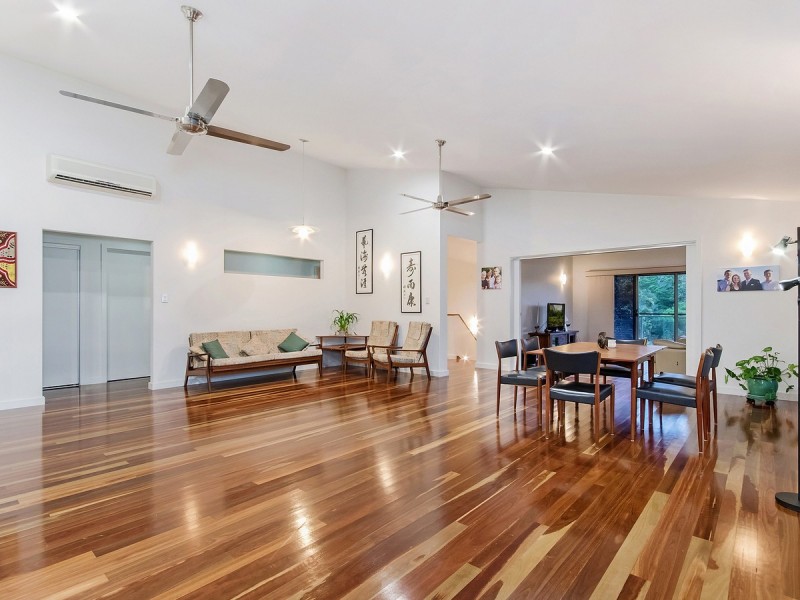 18 Mary Bale Drive, Tallebudgera QLD 4228