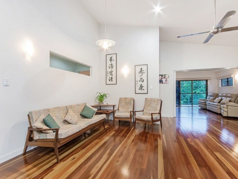 18 Mary Bale Drive, Tallebudgera QLD 4228