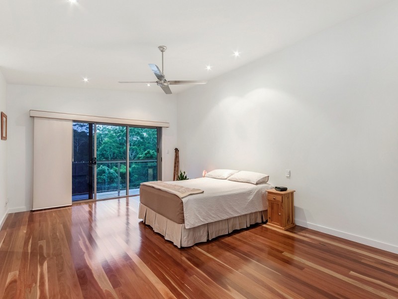 18 Mary Bale Drive, Tallebudgera QLD 4228