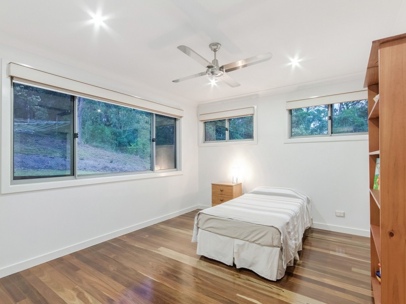 18 Mary Bale Drive, Tallebudgera QLD 4228