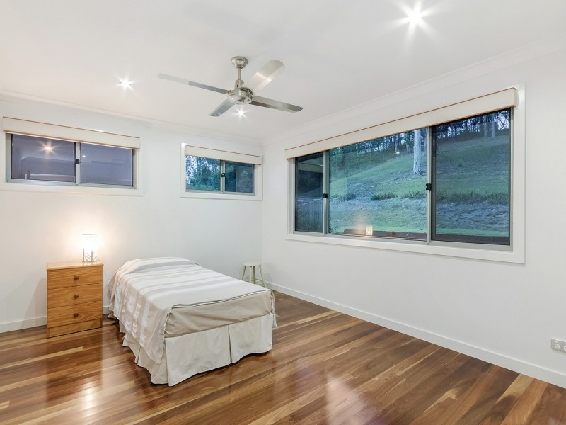 18 Mary Bale Drive, Tallebudgera QLD 4228