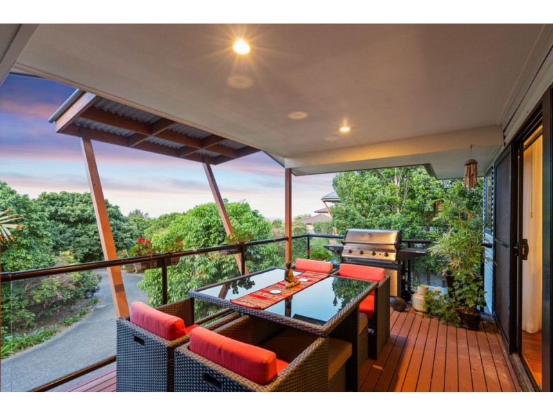 23/2 Ridgeline Way, Highland Park QLD 4211