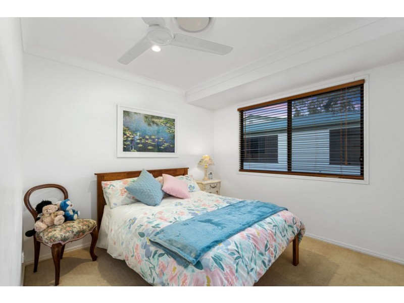 23/2 Ridgeline Way, Highland Park QLD 4211