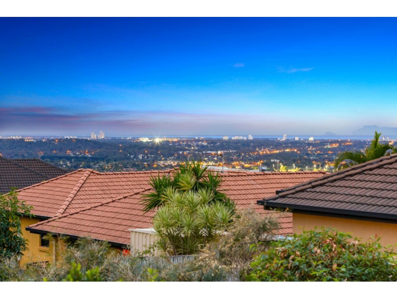 23/2 Ridgeline Way, Highland Park QLD 4211