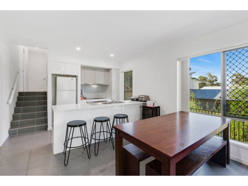 63 Lancashire Drive, Mudgeeraba QLD 4213