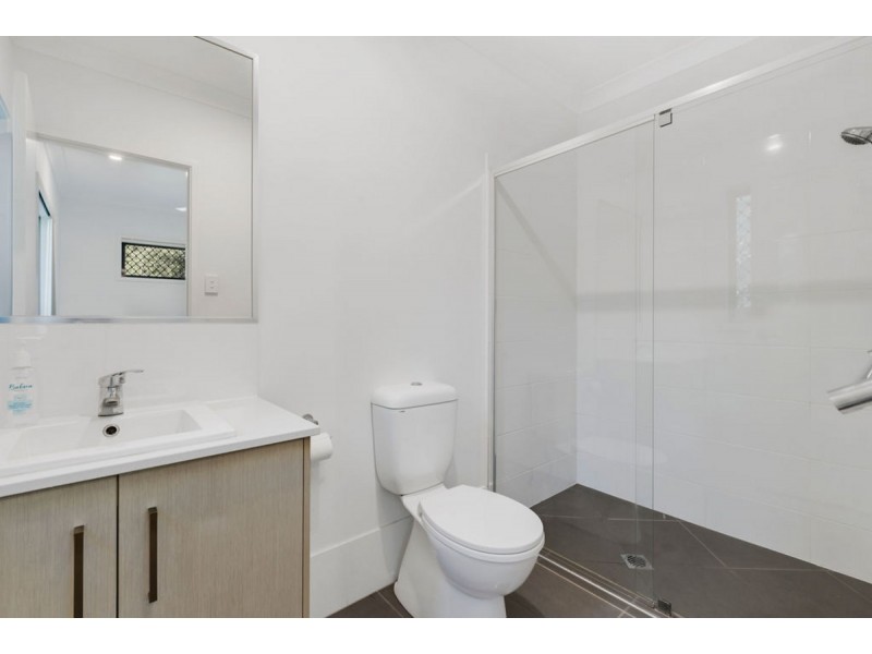 63 Lancashire Drive, Mudgeeraba QLD 4213