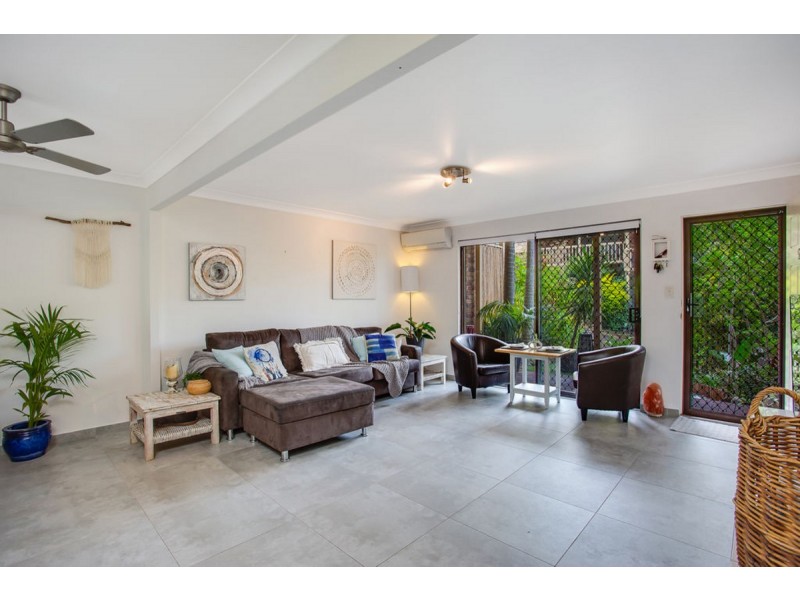 23/8-12 Sherwood Close, Mudgeeraba QLD 4213