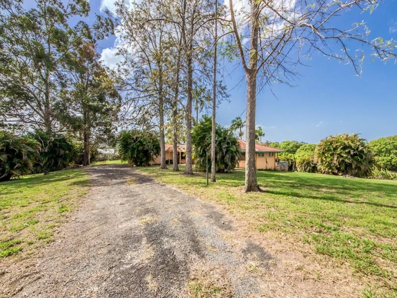 53 KOOMBAHLA Drive, Tallebudgera QLD 4228