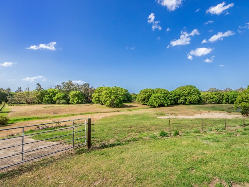 53 KOOMBAHLA Drive, Tallebudgera QLD 4228