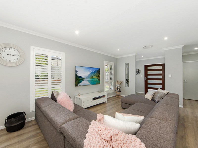 12 Eden Circuit, Reedy Creek QLD 4227