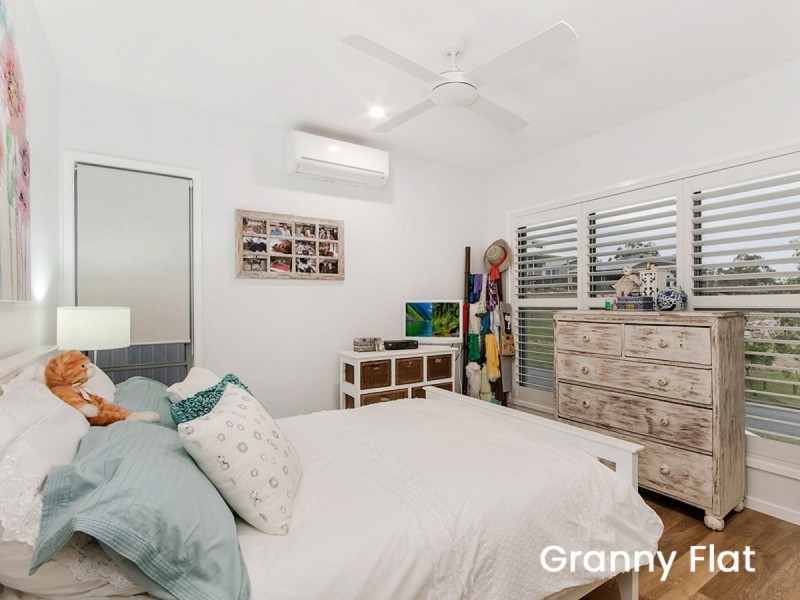 32 Kingcrest Drive, Reedy Creek QLD 4227