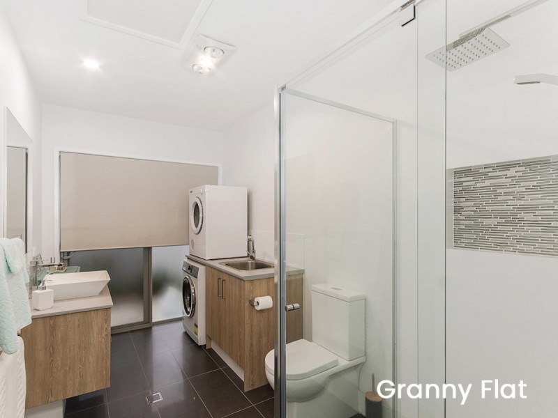 32 Kingcrest Drive, Reedy Creek QLD 4227