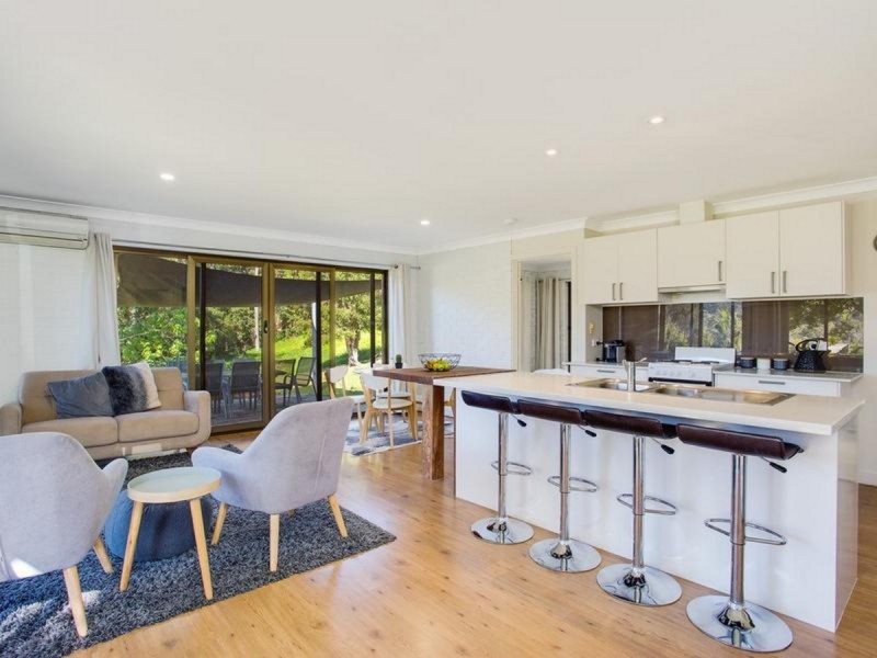 6 Carl Lentz Court, Worongary QLD 4213
