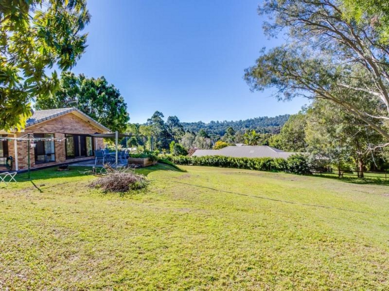6 Carl Lentz Court, Worongary QLD 4213