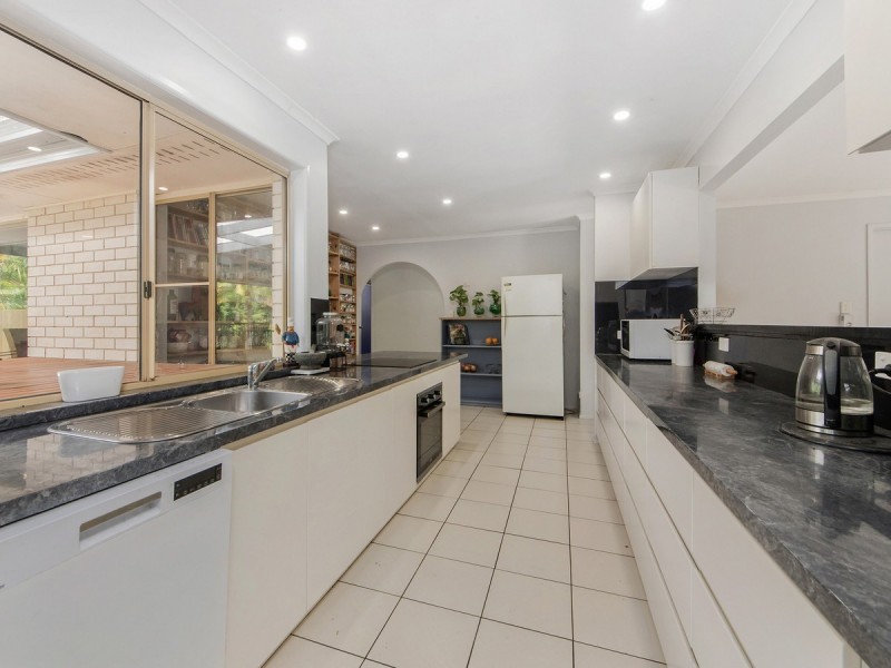 42 Koombahla Drive, Tallebudgera QLD 4228