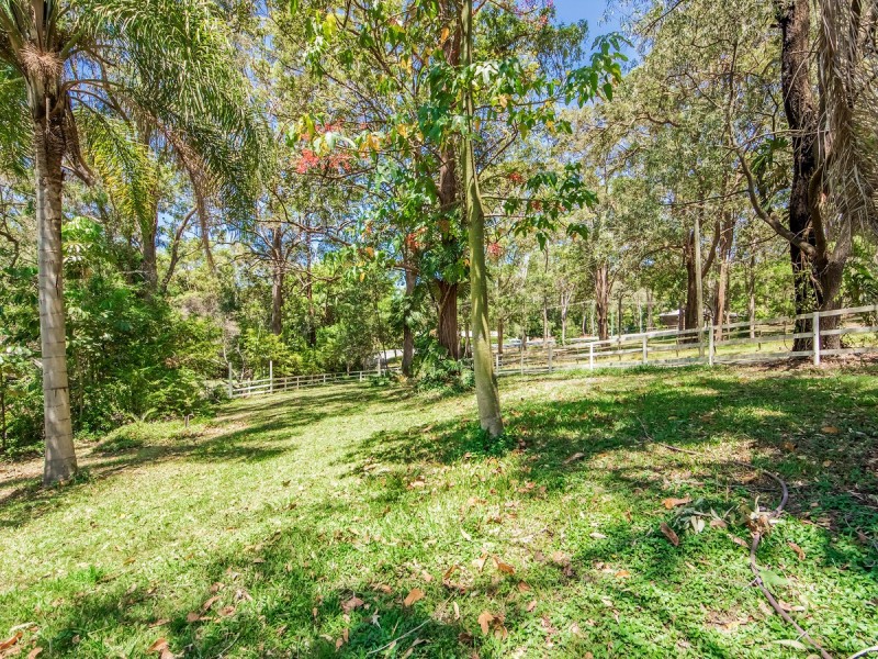 42 Koombahla Drive, Tallebudgera QLD 4228