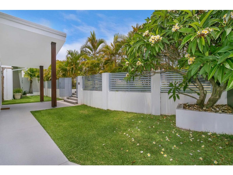 68 Strawberry Road, Mudgeeraba QLD 4213