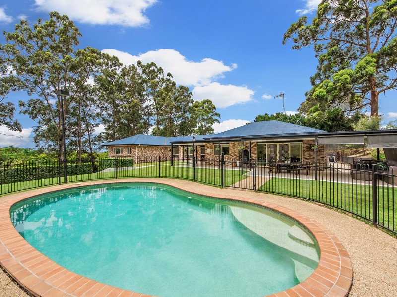 56 Dungogie Drive, Tallebudgera QLD 4228