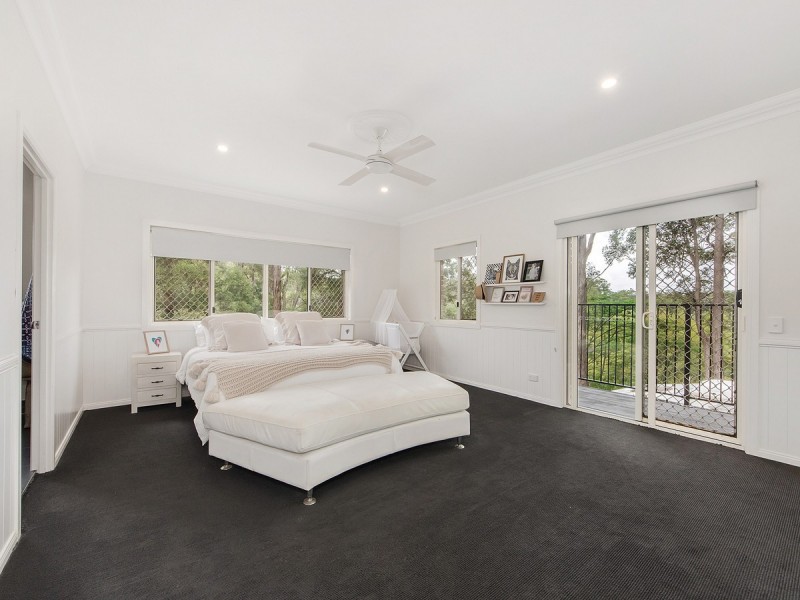 56 Dungogie Drive, Tallebudgera QLD 4228