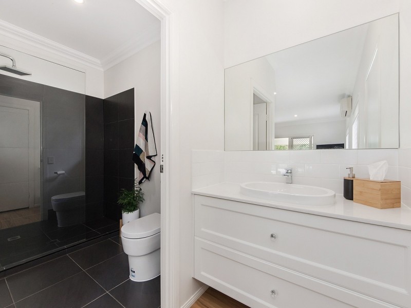 56 Dungogie Drive, Tallebudgera QLD 4228