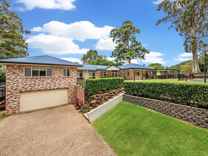 56 Dungogie Drive, Tallebudgera QLD 4228