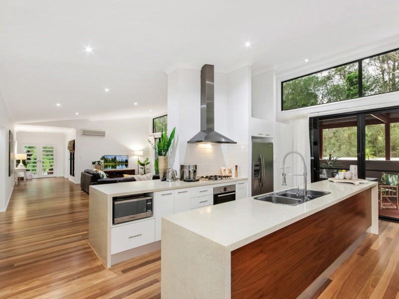 2 Observatory Drive, Reedy Creek QLD 4227