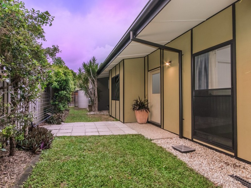 2 Observatory Drive, Reedy Creek QLD 4227