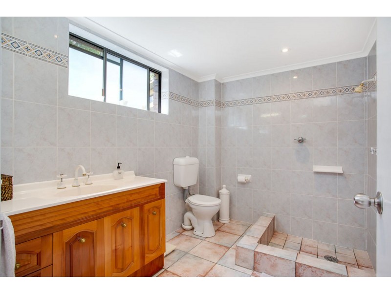 2 Kurilpa Street, Worongary QLD 4213