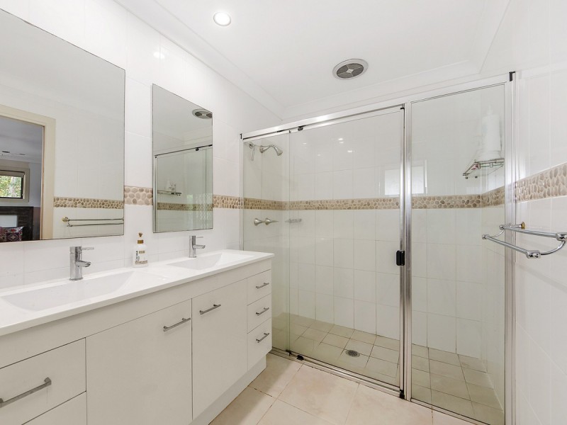 7 Reynella Road, Tallebudgera QLD 4228