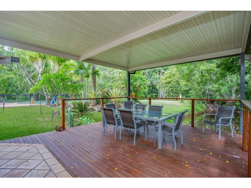 17 Random Way, Worongary QLD 4213