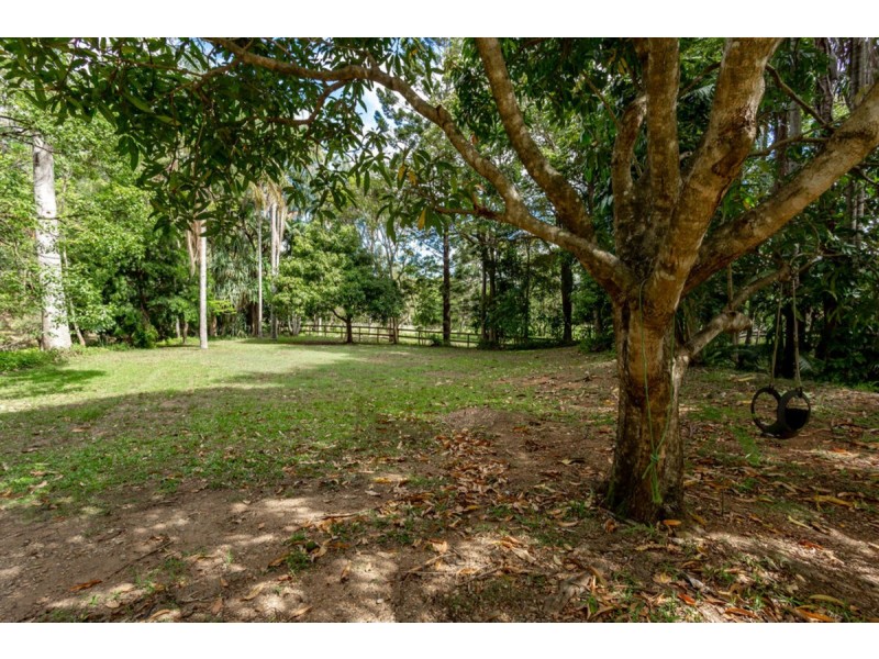 17 Random Way, Worongary QLD 4213