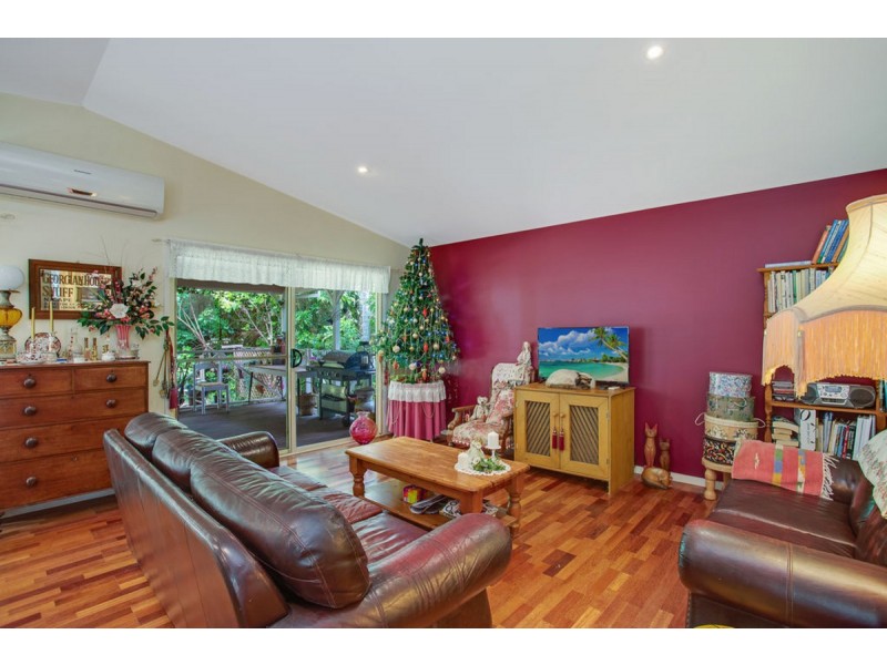 17 Random Way, Worongary QLD 4213