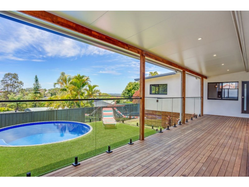 16 Mataranka Drive, Worongary QLD 4213