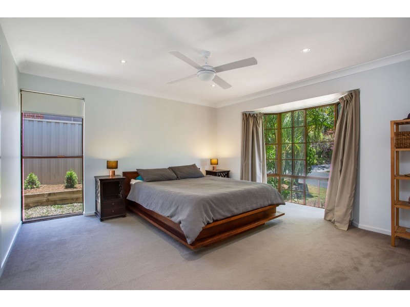 16 Mataranka Drive, Worongary QLD 4213