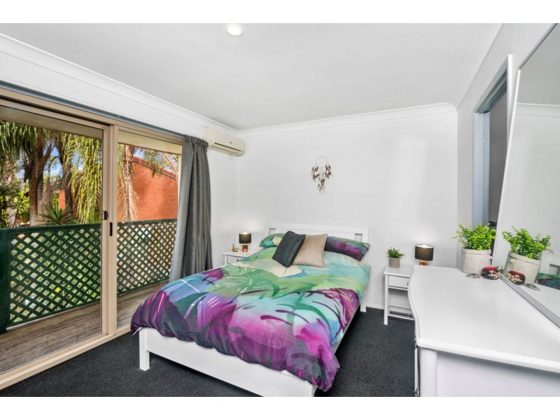 17/4 Sherwood Close, Mudgeeraba QLD 4213