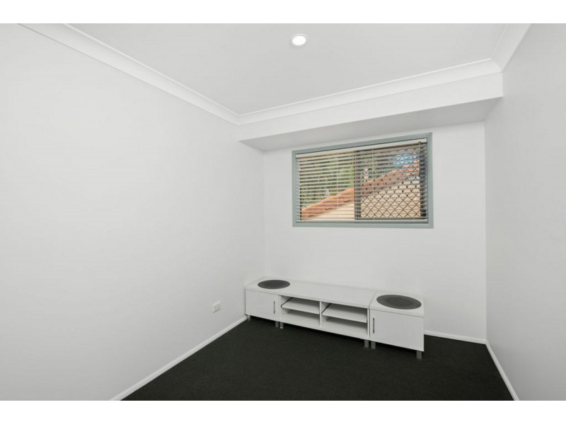 17/4 Sherwood Close, Mudgeeraba QLD 4213