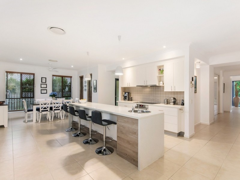 10 Stargate Court, Reedy Creek QLD 4227