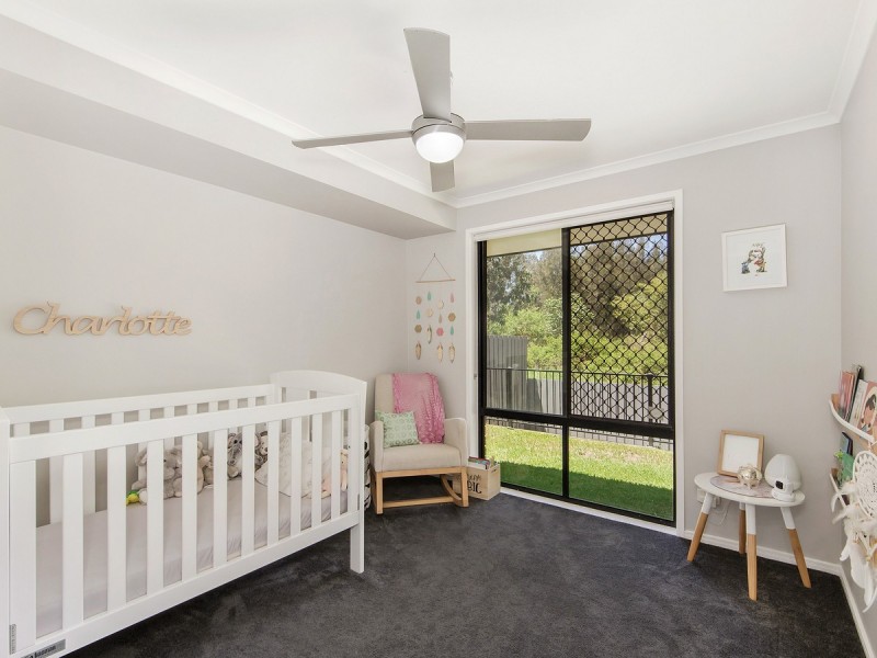 24 Greenbank Circuit, Carrara QLD 4211