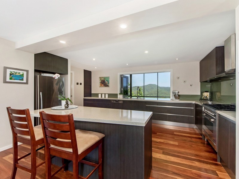 20 Grandview Terrace, Tallai QLD 4213
