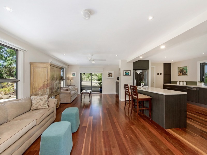 20 Grandview Terrace, Tallai QLD 4213