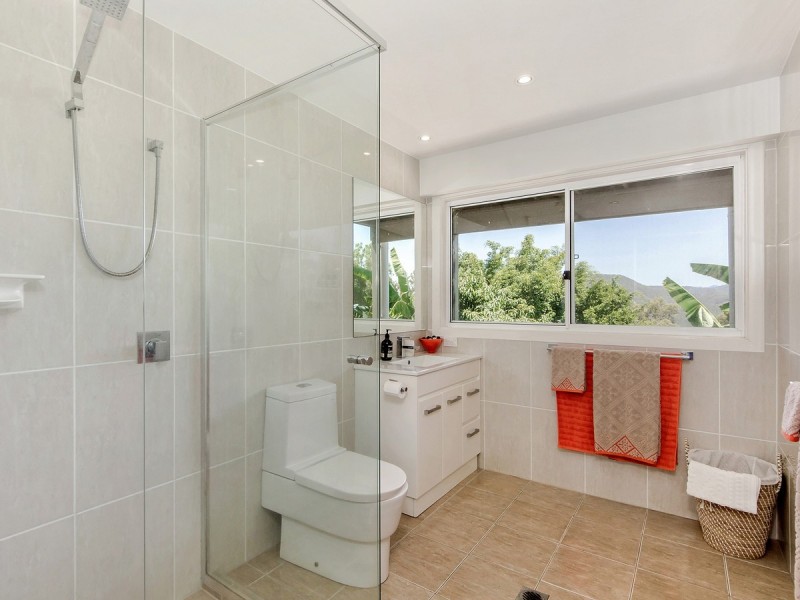 20 Grandview Terrace, Tallai QLD 4213