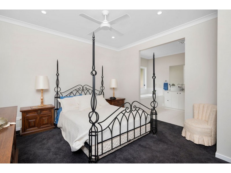 235C Worongary Road, Tallai QLD 4213