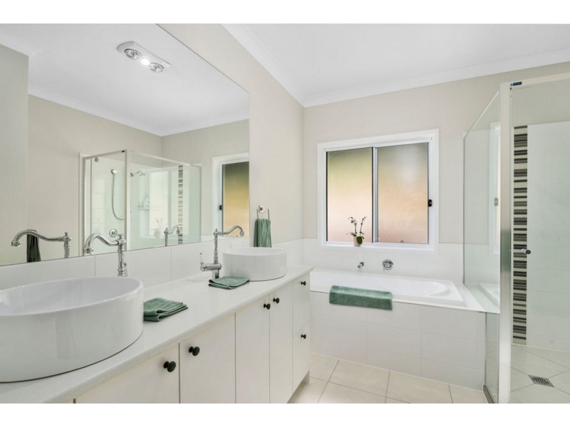 235C Worongary Road, Tallai QLD 4213