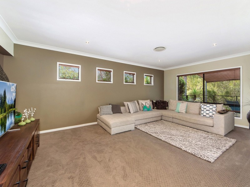4 Rustyplum Court, Reedy Creek QLD 4227