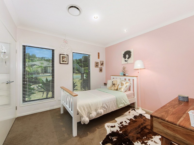 4 Rustyplum Court, Reedy Creek QLD 4227