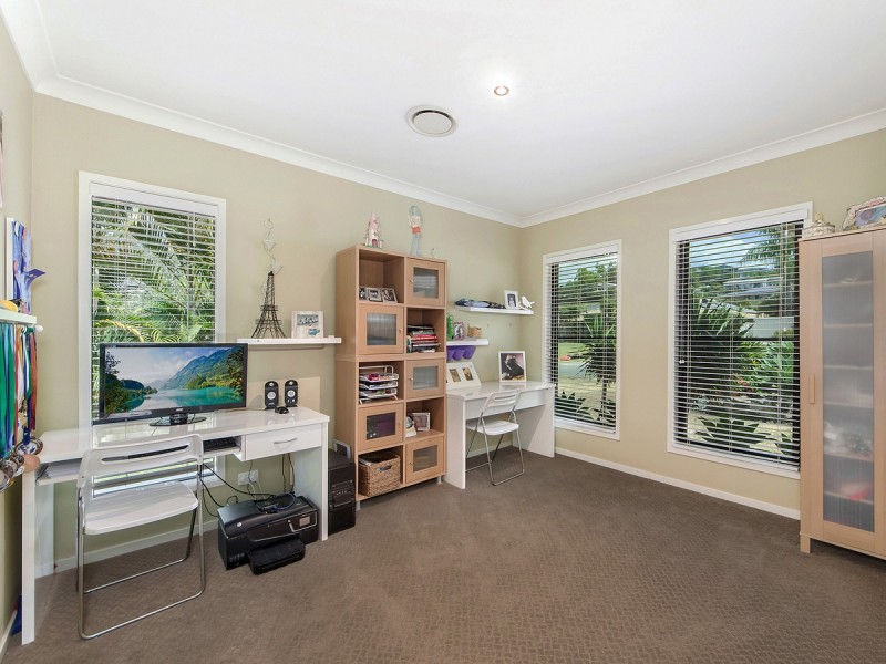 4 Rustyplum Court, Reedy Creek QLD 4227