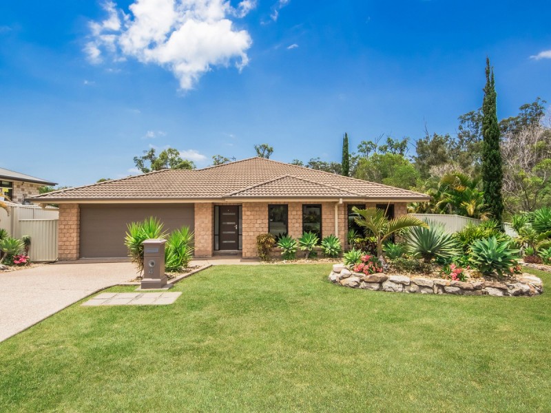 4 Rustyplum Court, Reedy Creek QLD 4227