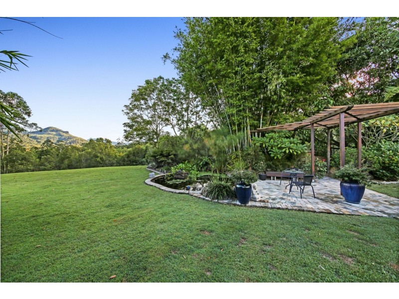 11 Thomas Waters Road, Tallebudgera Valley QLD 4228