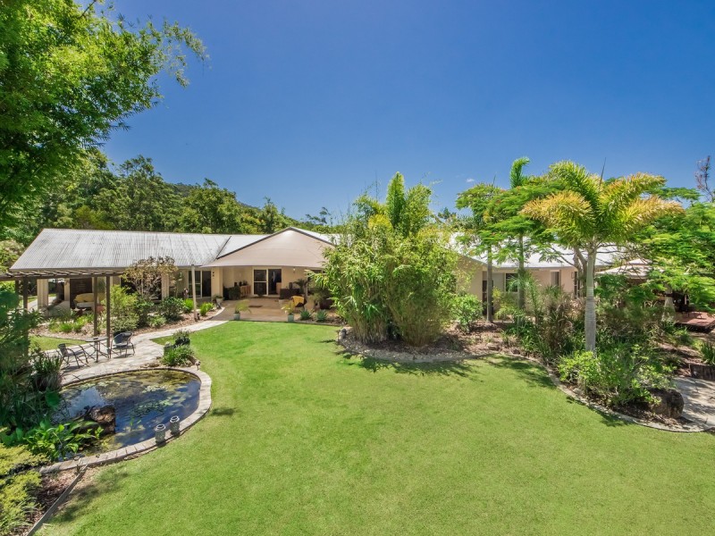11 Thomas Waters Road, Tallebudgera Valley QLD 4228