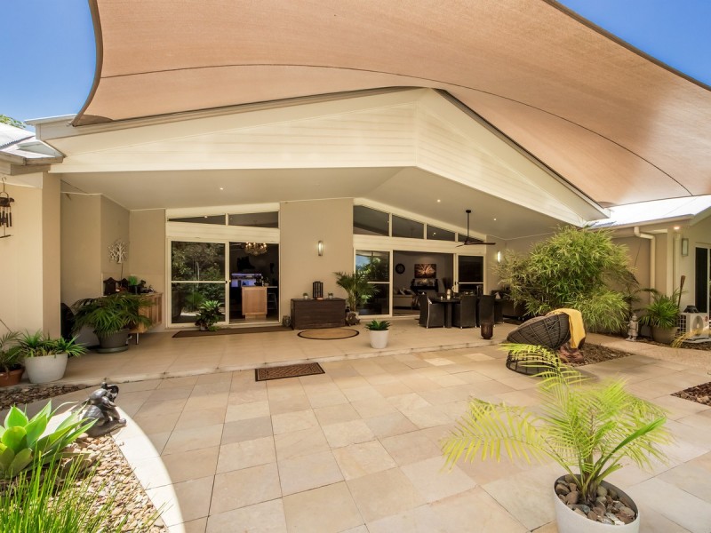 11 Thomas Waters Road, Tallebudgera Valley QLD 4228